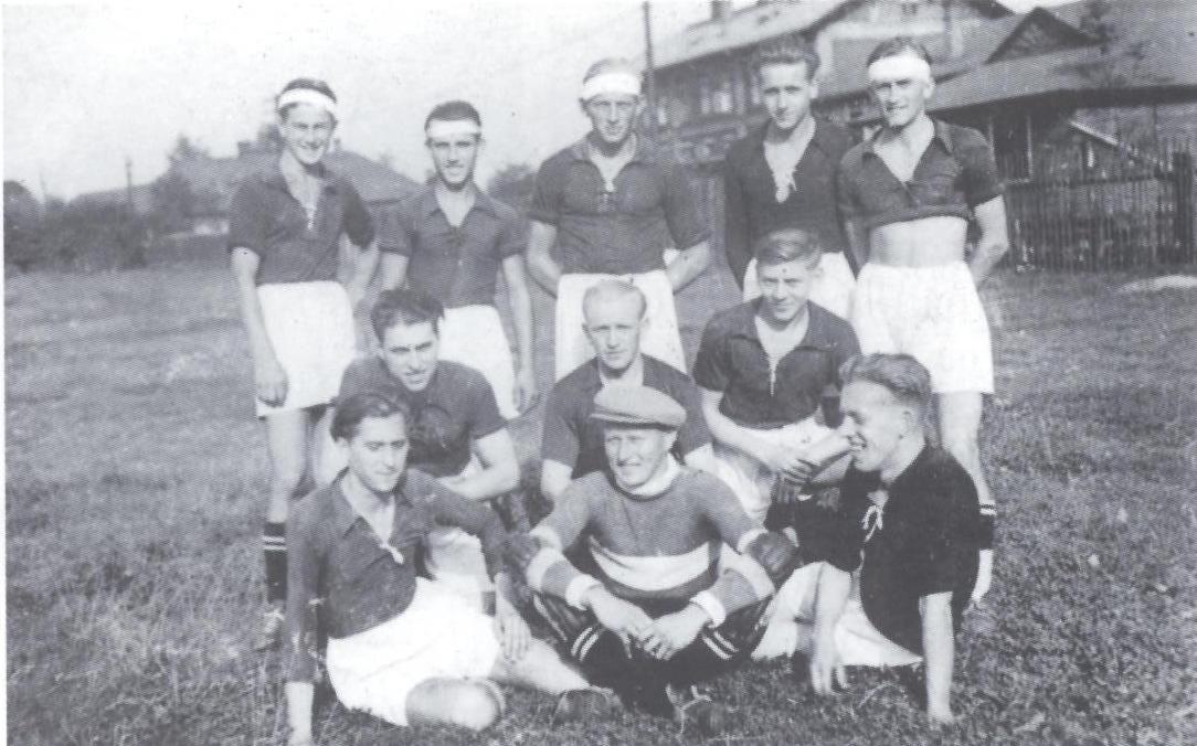 Založení a první hřiště (1932)